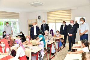 Rektör Ünal Samsun Protokolü ile 4-6 Yaş Kuran Kursunu Ziyaret Etti