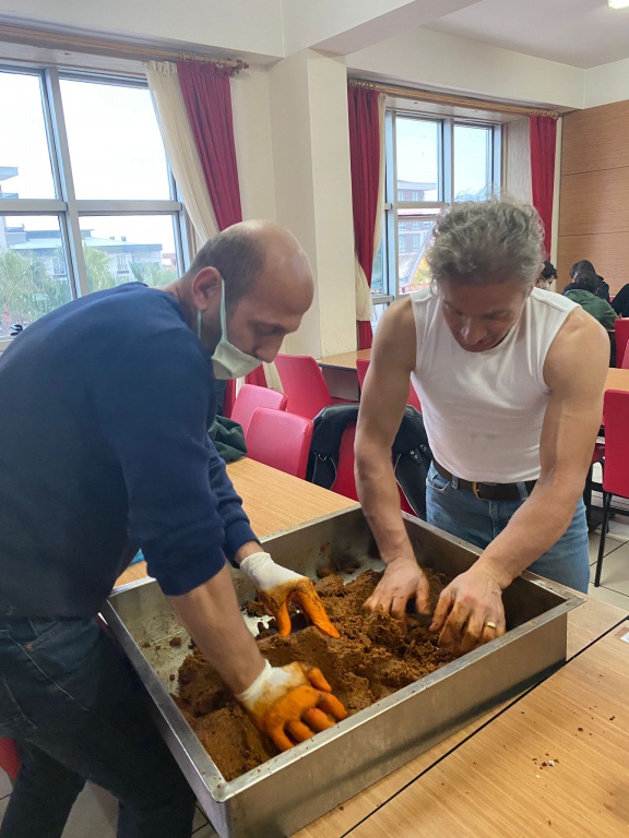 12.SINIFLARA ÇİĞ KÖFTE ETKİNLİĞİ