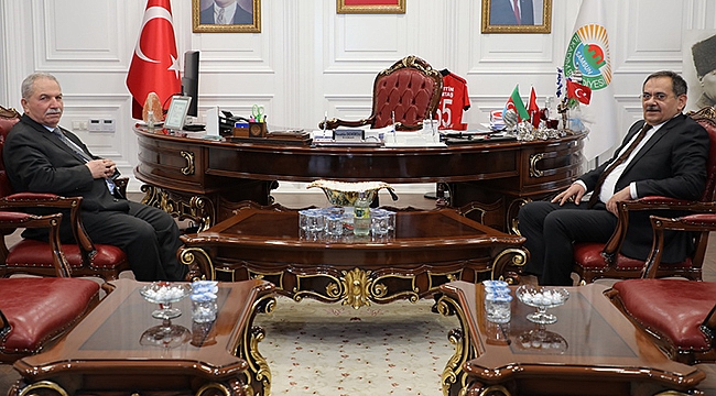 Büyükşehir Belediye Başkanı Demir’den Başkan Demirtaş’a Ziyareti