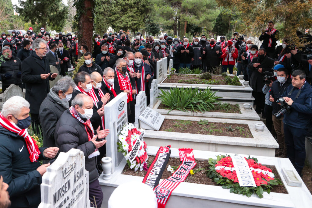FUTBOL ŞEHİTLERİMİZİ ANDIK