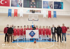Zorlu Koleji GençKızlar Basketbol takımı Sinop ta Düzenlenen Turnuvada Şampiyon olarak Samsun’a dönüyor