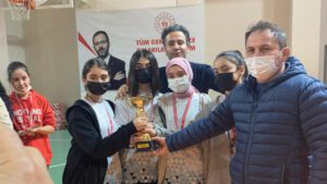 Bafra İmam Hatip Ortaokulu Dart Turnuvası Samsun 2.si