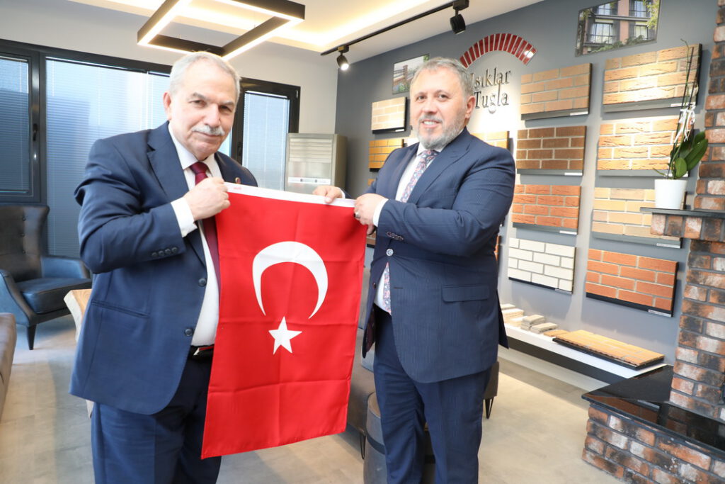 BAŞKAN DEMİRTAŞ,HER YENİ ESNAF BU ŞEHRİN HAYAT DAMARIDIR