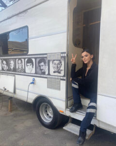 *ARKA SOKAKLARIN GÜZEL AJANI*