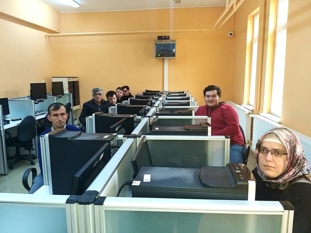 Bafra Görme Engelliler Derneği’nden Santralist Eğitim Kursu açtı