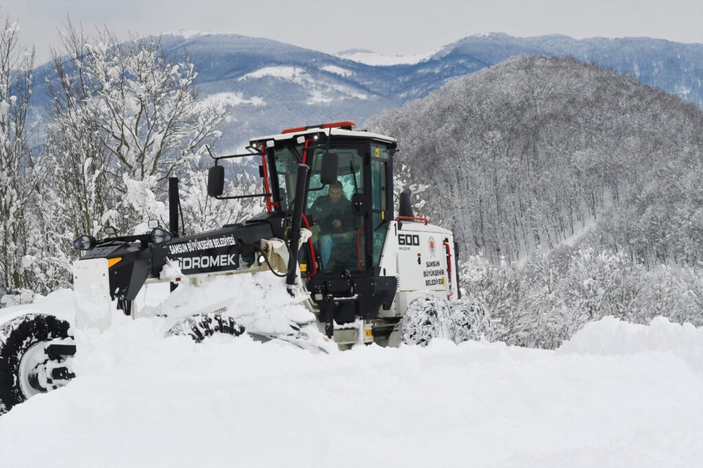‘Saklı Cennet‘te karla mücadele
