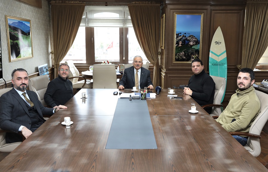 ÜNLÜ SANATÇI KUBAT: “ORDU’YA HAYRAN KALDIM”