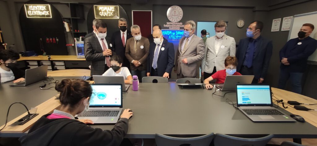 BAFRA, ÇARŞAMBA, VEZİRKÖPRÜ İLÇELERİNDE BİLİM SANAT MERKEZİ AÇILDI