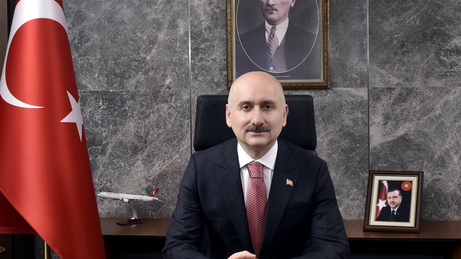 Ulaştırma ve Altyapı Bakanı Adil Karaismailoğlu, SUMMITS 3. Uluslararası AUS Zirvesi’ne katıldı