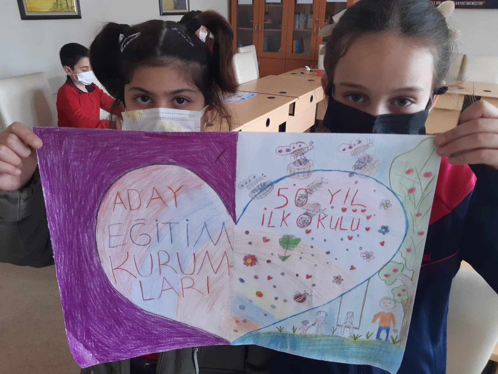 İKİ OKUL BİR RESİM KARDEŞLİK PROJESİ ve RESİM SERGİSİ