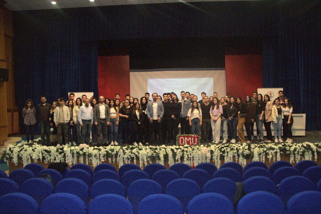 İletişimcilerden Asosyal Medya Etkinliği