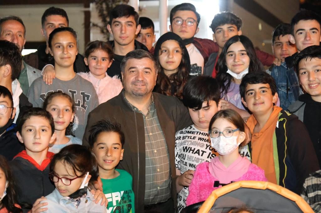 BAŞKAN ŞENLİKOĞLU BİLGİ EVİ’Nİ ZİYARET ETTİ