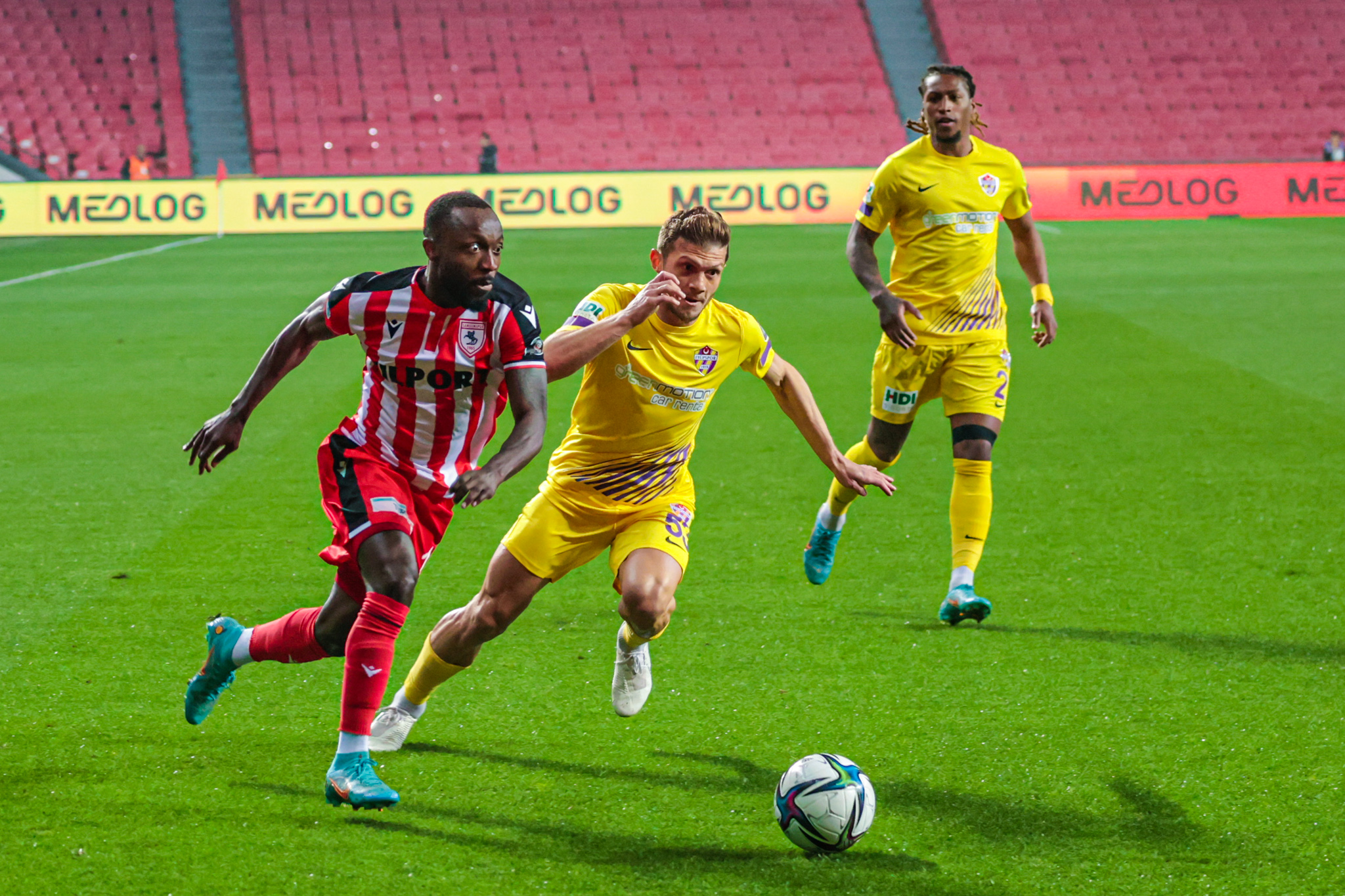 Süper Lig Bi Dahaki Bahara Kaldı 2-2