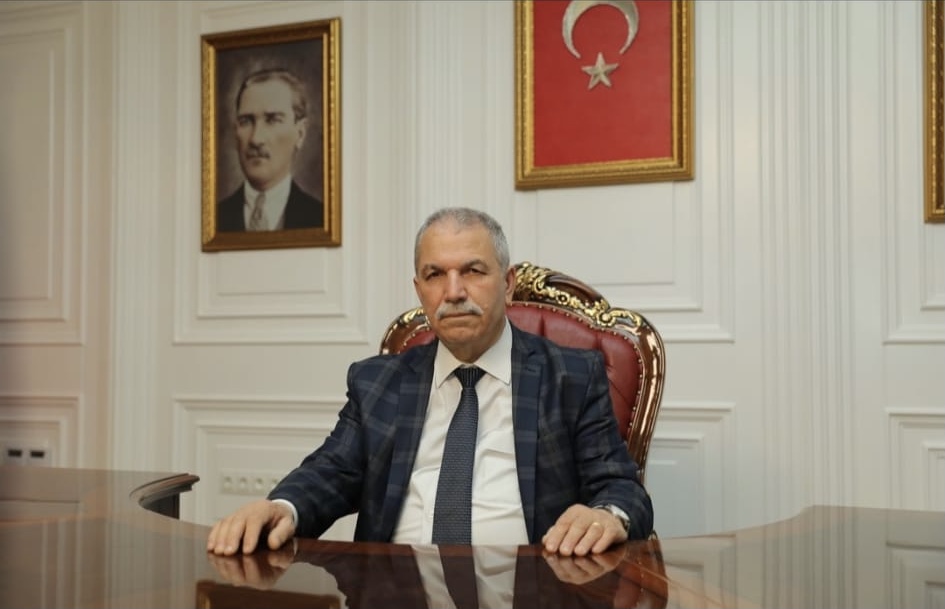 İLKADIM’DA 5 BİN AİLENİN SOFRALARINA AŞ OLAN YARDIMLAR DEVAM EDİYOR