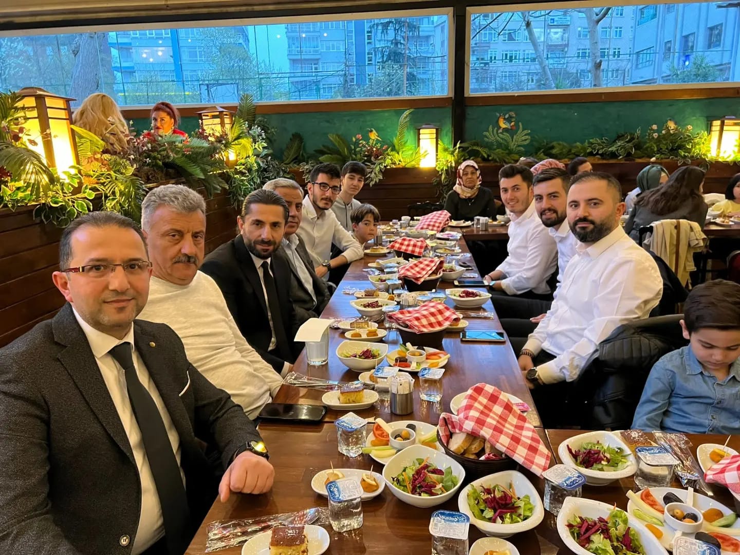 VİZYON PIRLANTA’DAN İFTAR