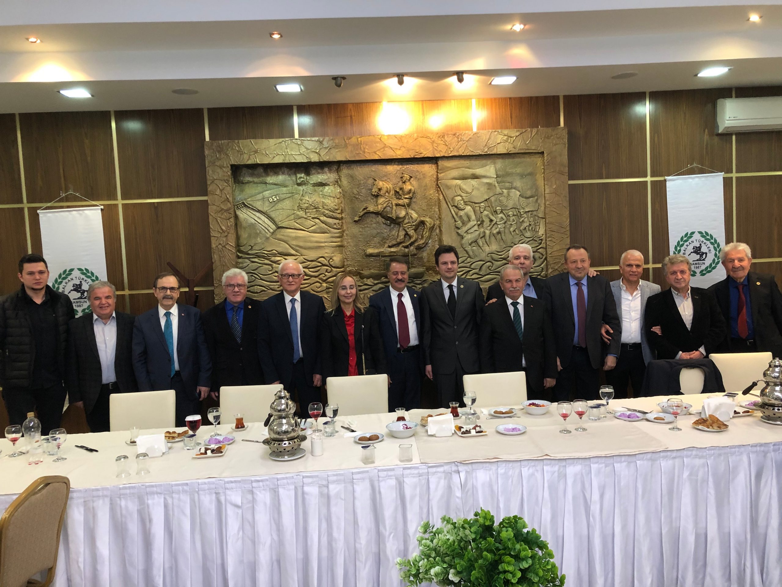 Balkan Türkleri İftar Sofrasında Buluştu