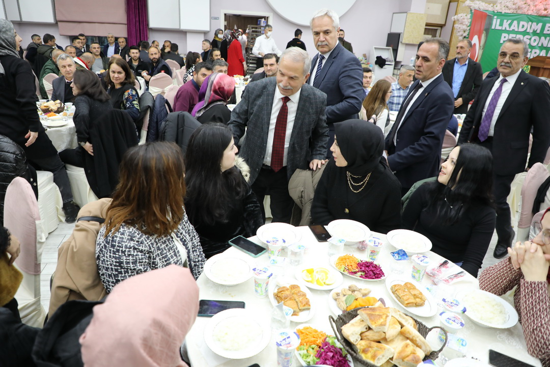 DEMİRTAŞ,AMACIMIZ SİZLERLE BİR ARAYA GELMEK VE KAYNAŞMAMIZA KATKI KOYMAKTIR