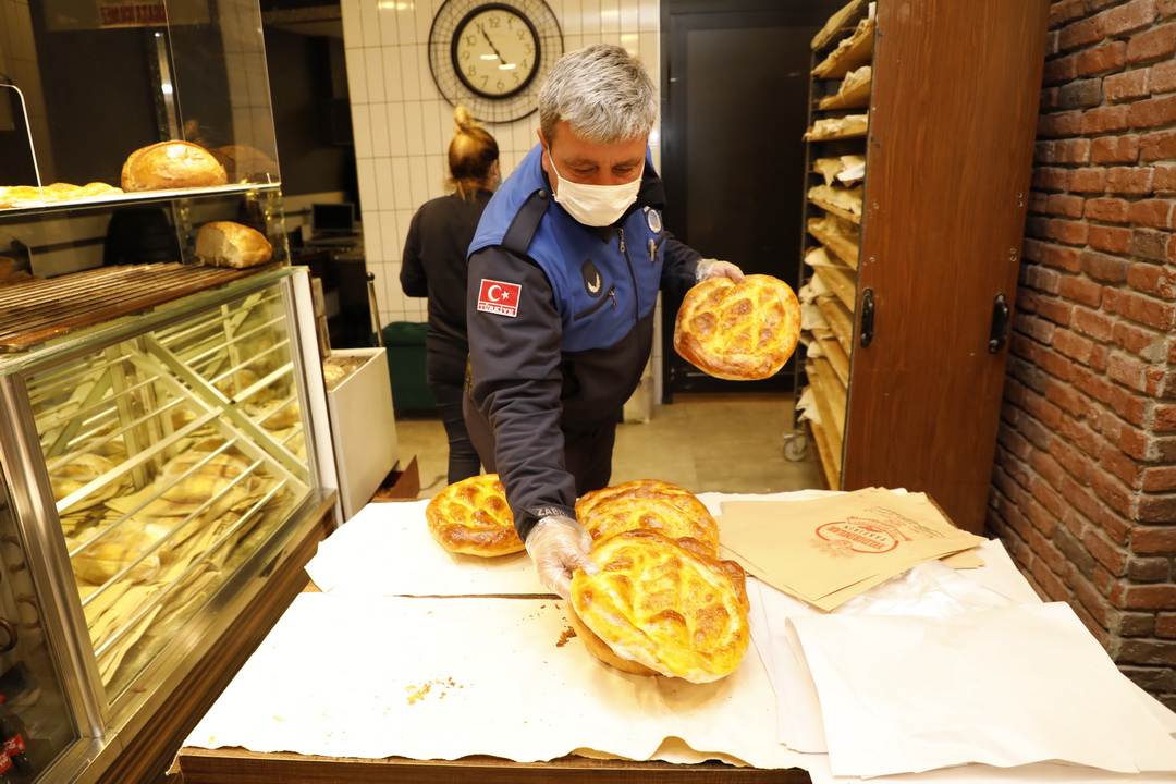 İLKADIM’LI FIRINCILAR YAPILAN DENETİMLERDEN TAM NOT ALDI