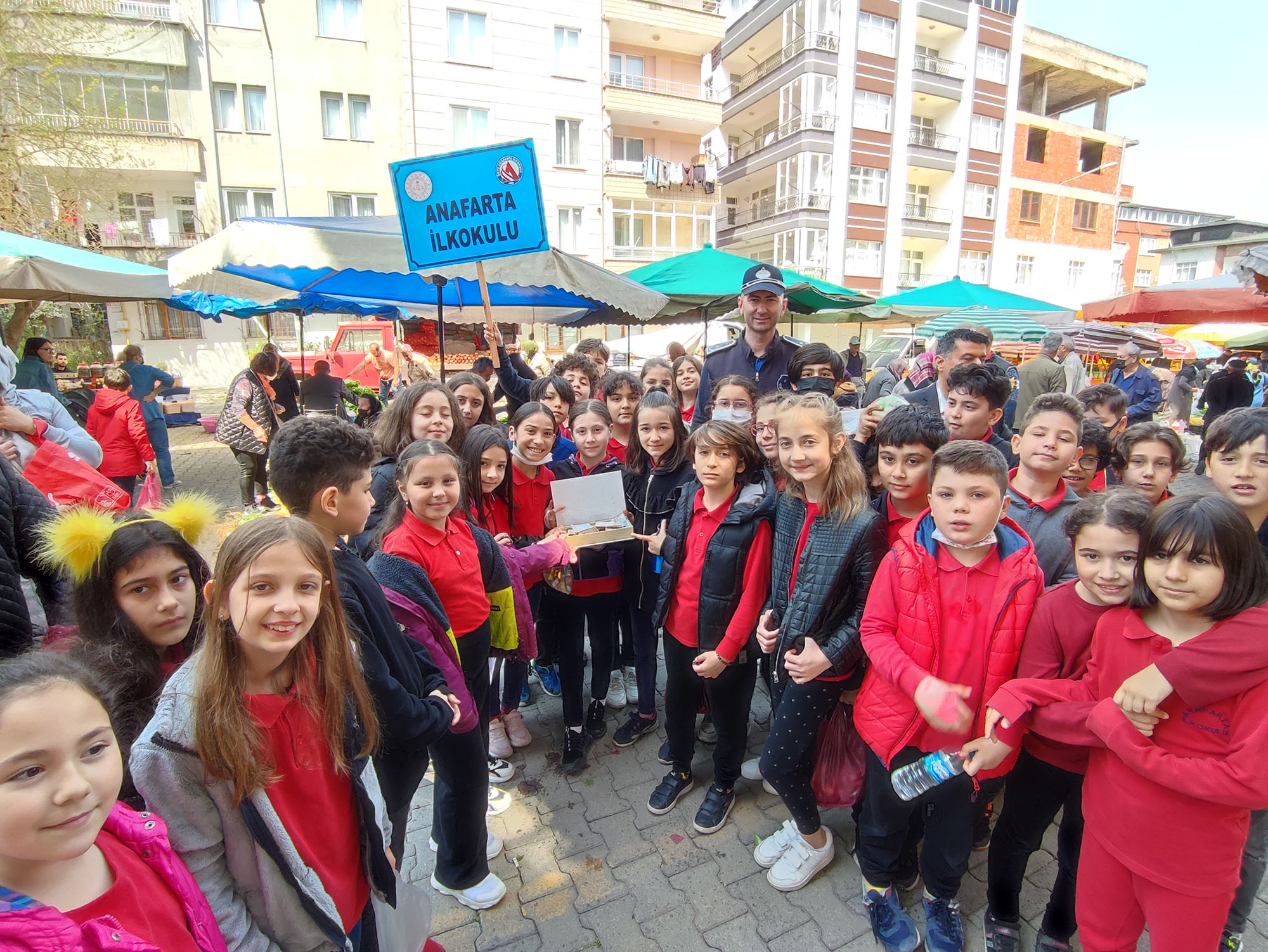 ÜNYE BELEDİYESİ ve ÖĞRENCİLERDEN SOSYAL SORUMLULUK PROJESİ
