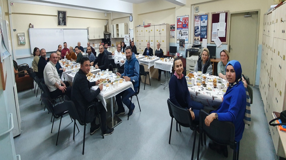 ATAKENT ORTAOKULU İFTARDA BULUŞTU