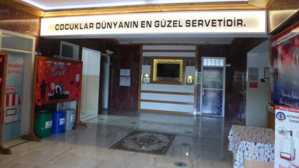 Altınyaprak İlkokulu eğitim ve öğretime hazır başladı