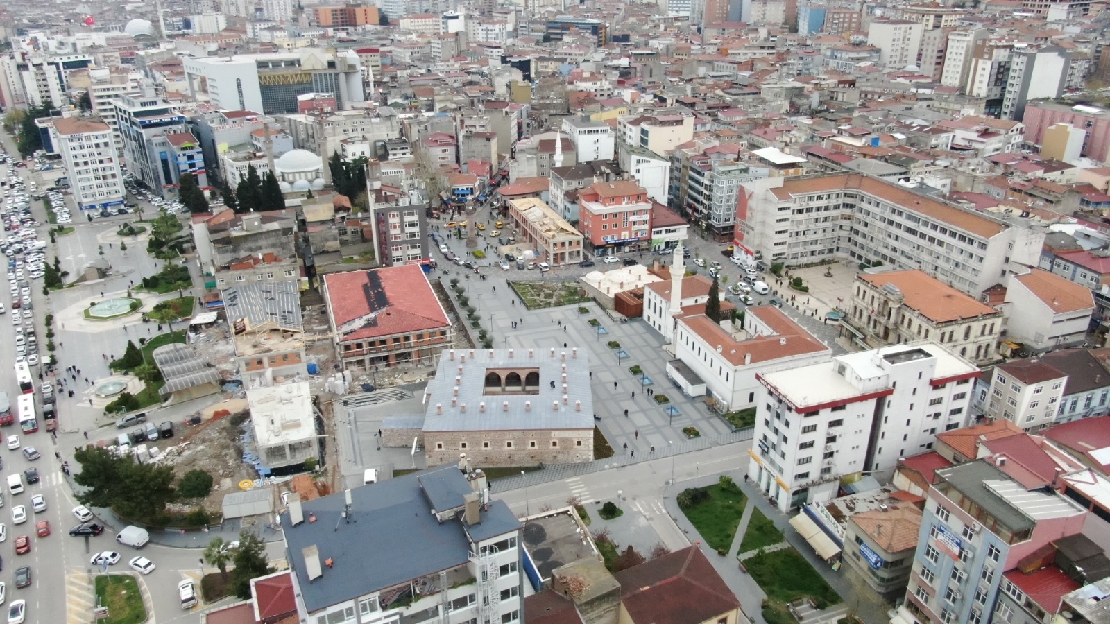 Samsun Saathane Meydanı’na yeniden kavuşuyor