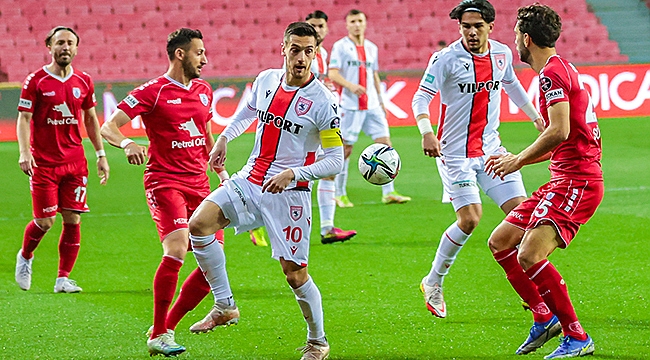 Samsunspor 90+3’de Güldü 2-1