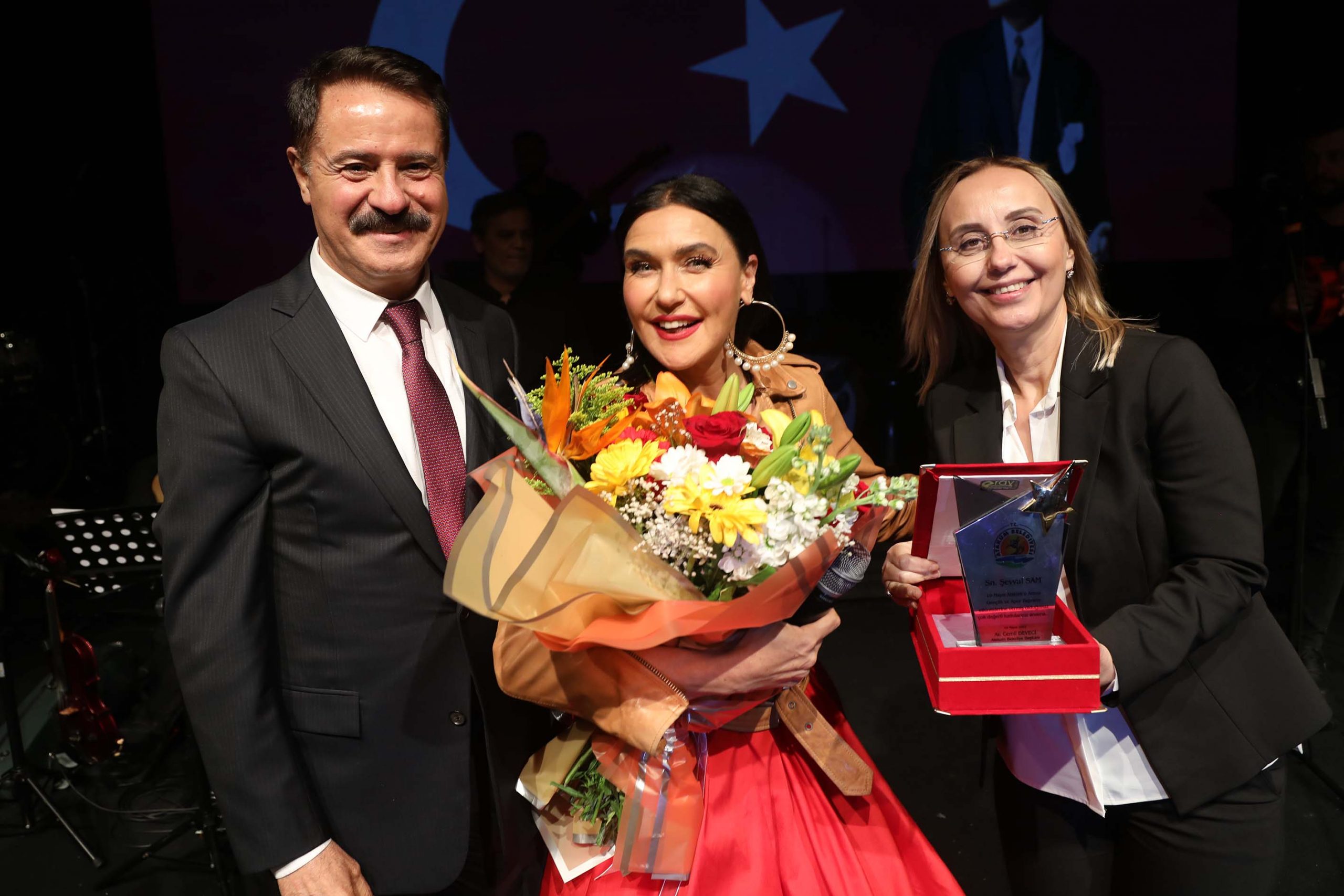 Başkan Deveci’den gençlere: “Cumhuriyet, size emanet”