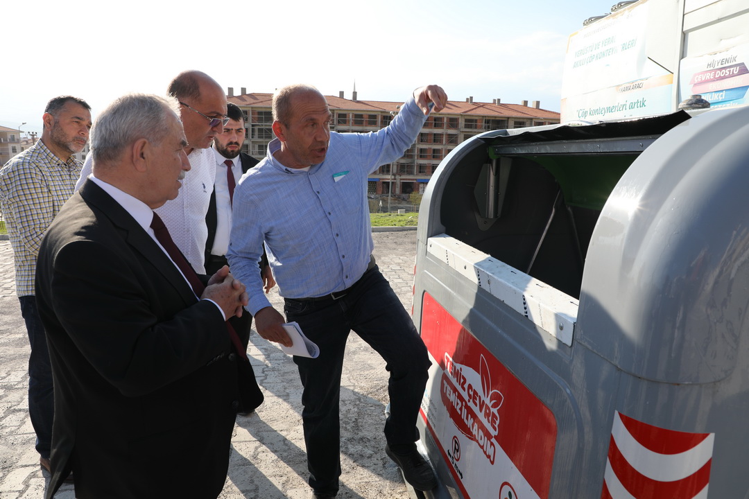 İLKADIM’DA YENİ NESİL ÇÖP TOPLAMA DÖNEMİ BAŞLADI