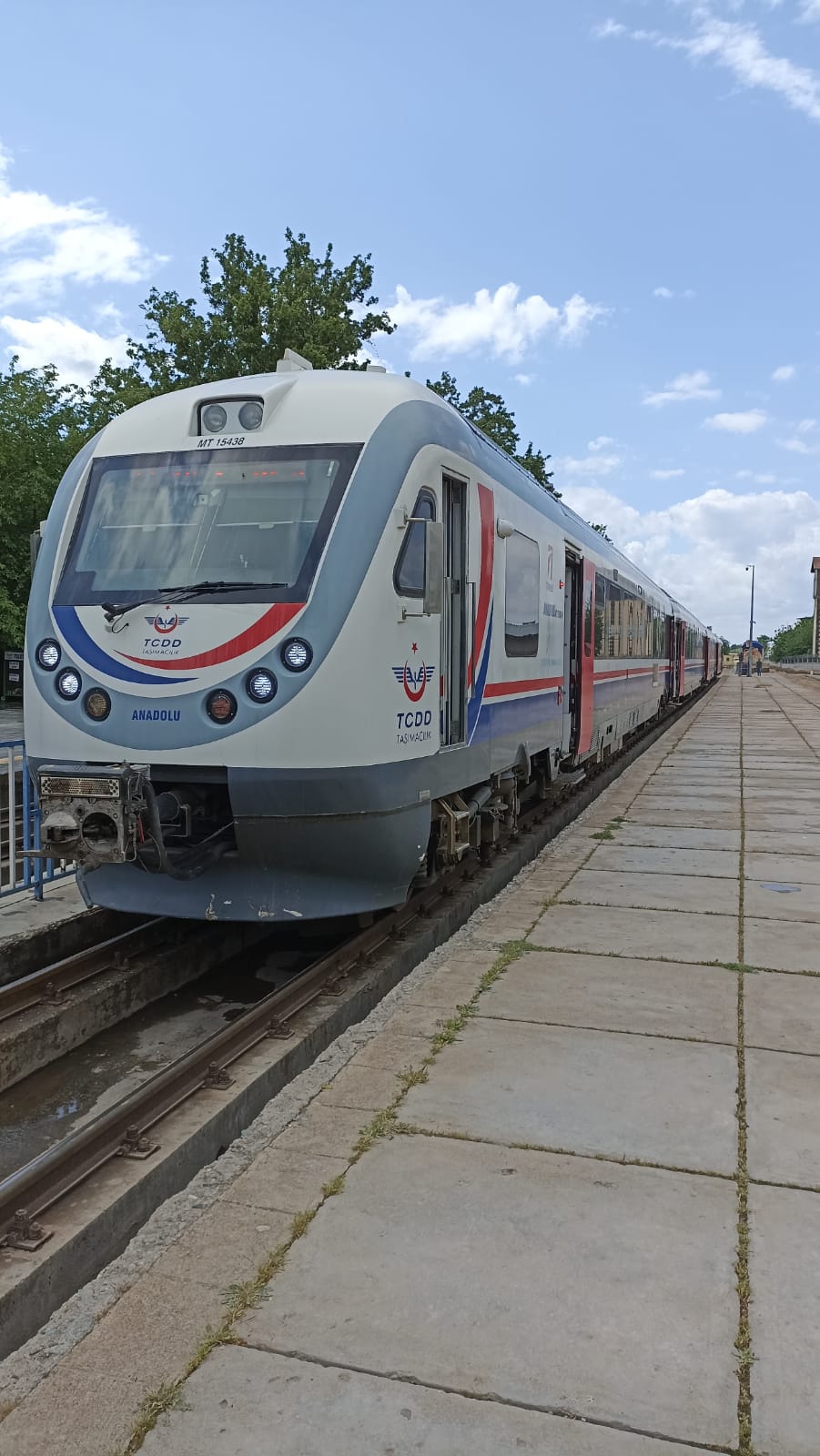 ULAŞTIRMA VE ALTYAPI BAKANI KARAİSMAİLOĞLU: DİYARBAKIR-BATMAN ARASI TREN YOLCUĞU DAHA KONFORLU HALE GELİYOR