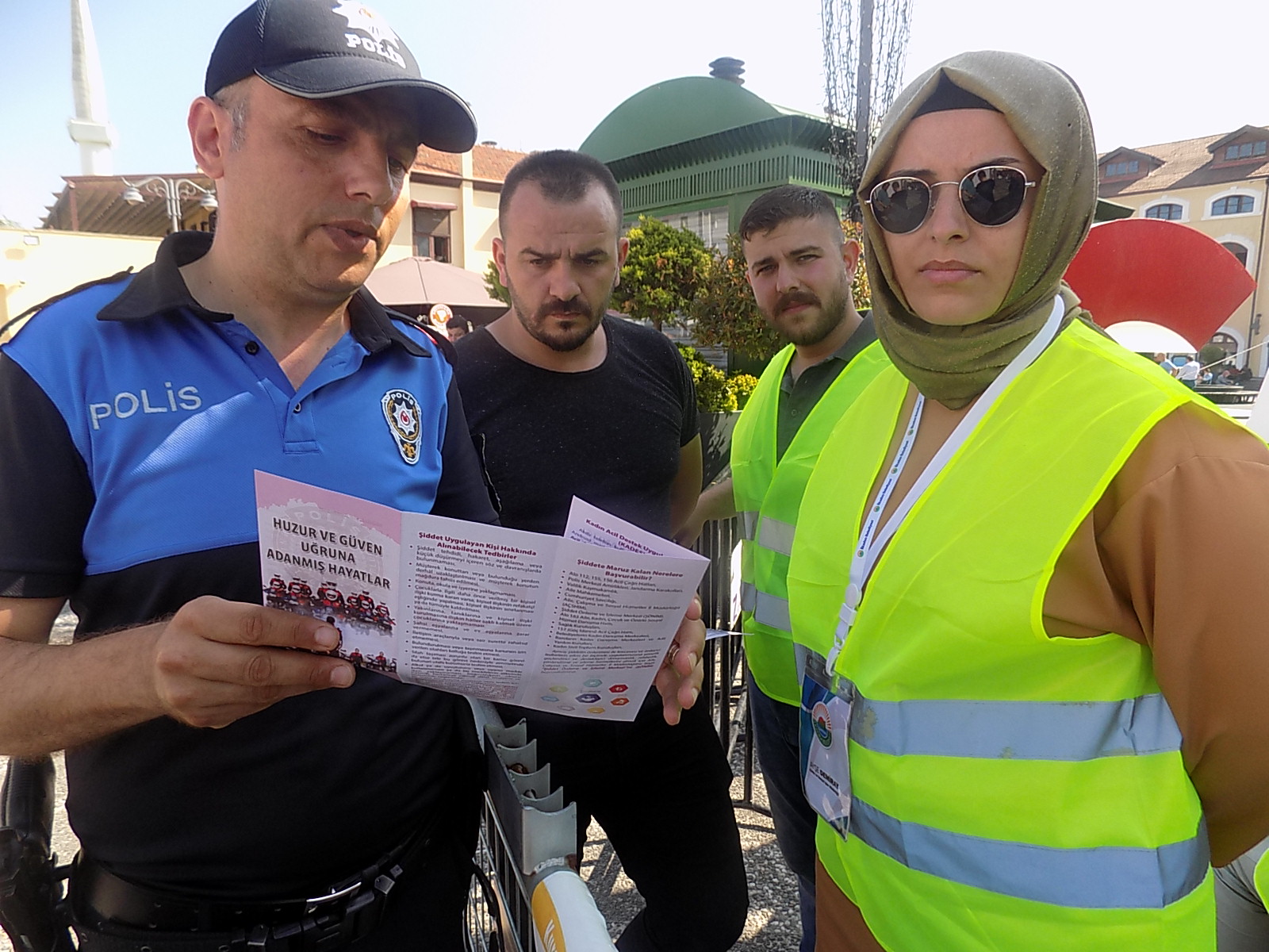 İLKADIM BELEDİYESİ KİTAP FUARI’NDA KADES STANDI