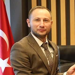 Öz Sağlık Sen İl Başkanı Köksal SARI; Zorunlu Emeklilik Kalkmalı.