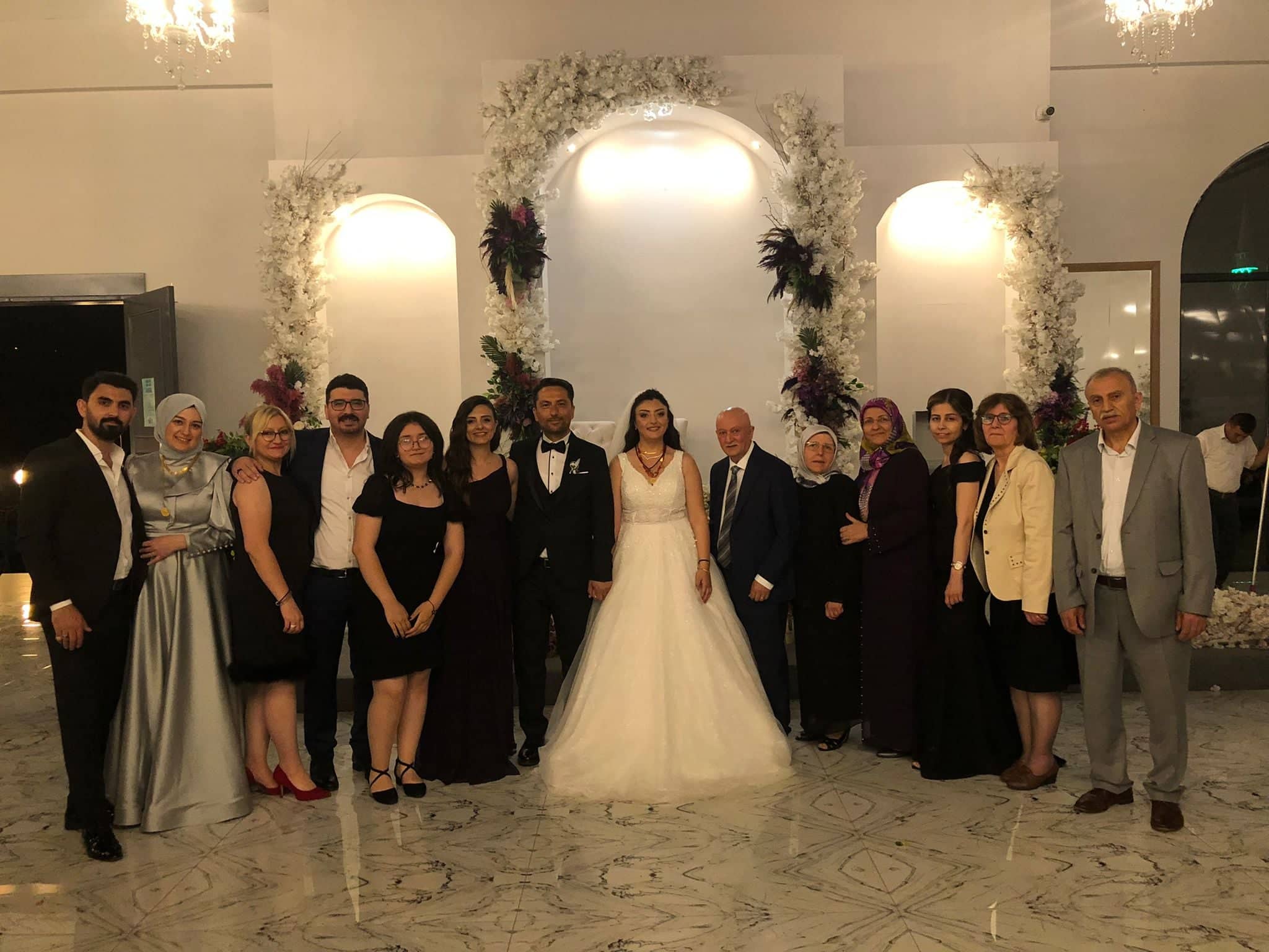 ZERRİN ve KAYA AİLELERİNİN MUTLU GÜNÜ