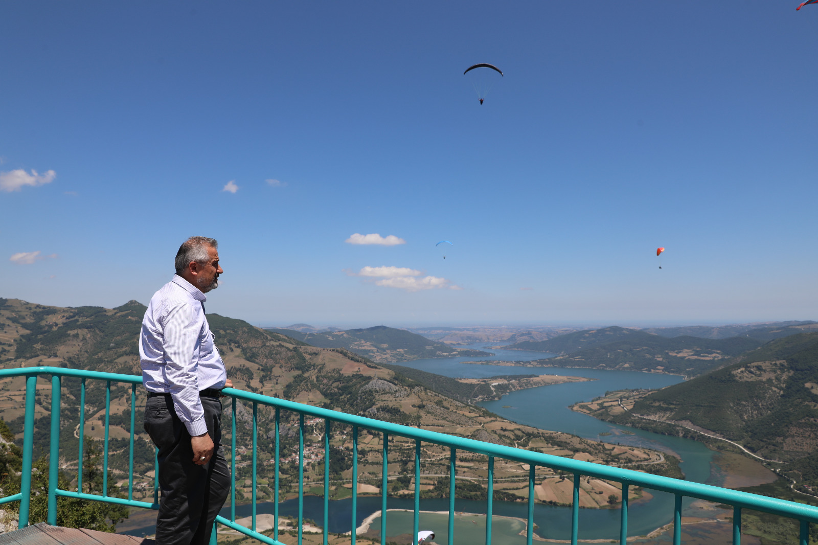 .. VE BAŞLADI BAFRA’DA FESTİVAL ZAMANI