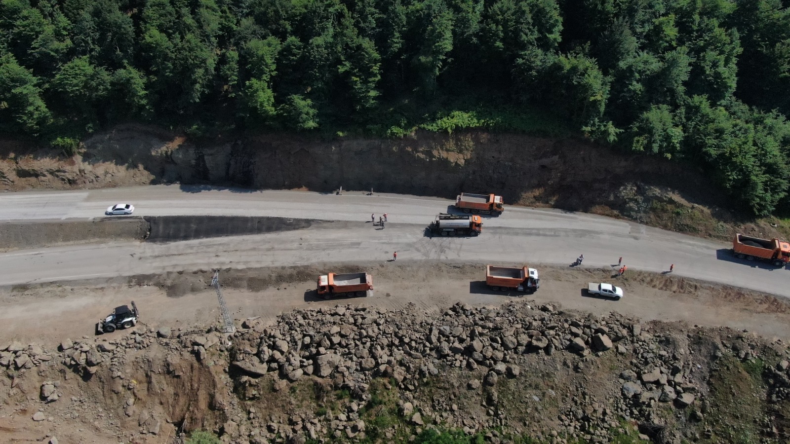 Üniversite yolundaki çalışma tamamlandı