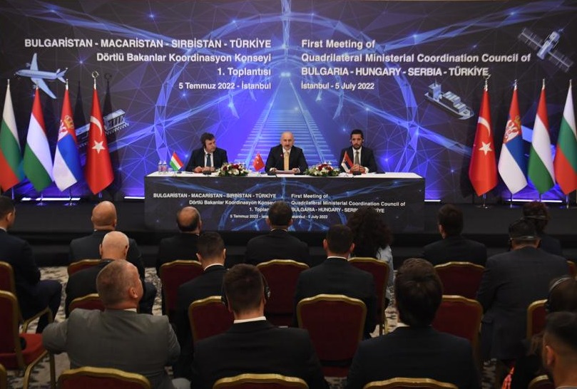 HIZLA KARAR ALARAK HEDEFLERİMİZE DOĞRU HIZLA İLERLEYECEĞİZ