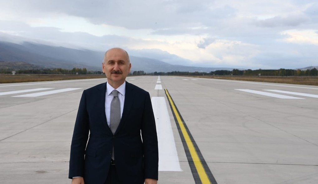 İLK YARIDA HAVA YOLUNU TERCİH EDEN YOLCU SAYISI YÜZDE 87 ARTTI