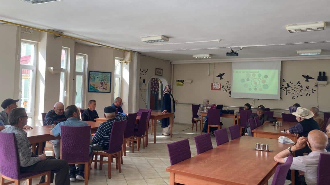 75.Yıl Bafra Huzurevi Sakinlerine Finansal ve Dijital Okuryazarlık Eğitimi