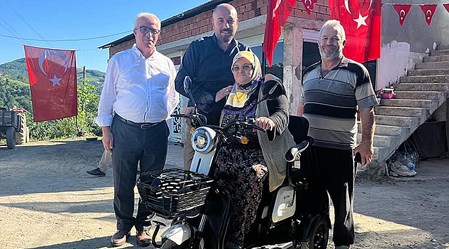 Şehit Annesine Sevindiren Hediye