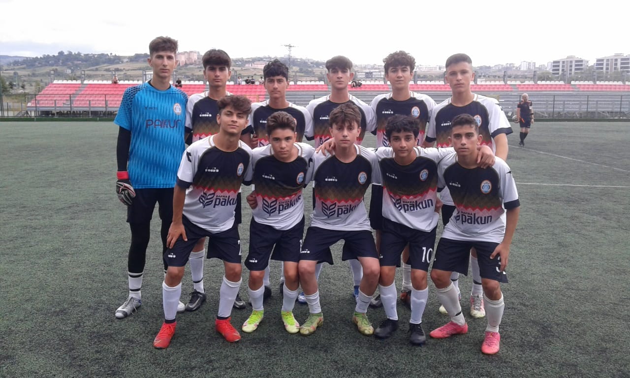 U 17 D Grubu Lideri Bafra Mevlanaspor