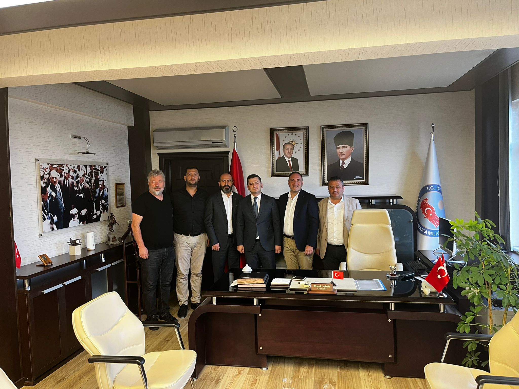  KAVAKLI İŞ ADAMLARI Kavak Kaymakamı’na Hayırlı Olsun Ziyareti.