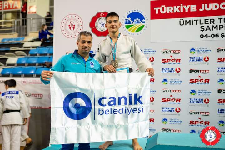 Canikli Milli Judocu Balkan İkincisi