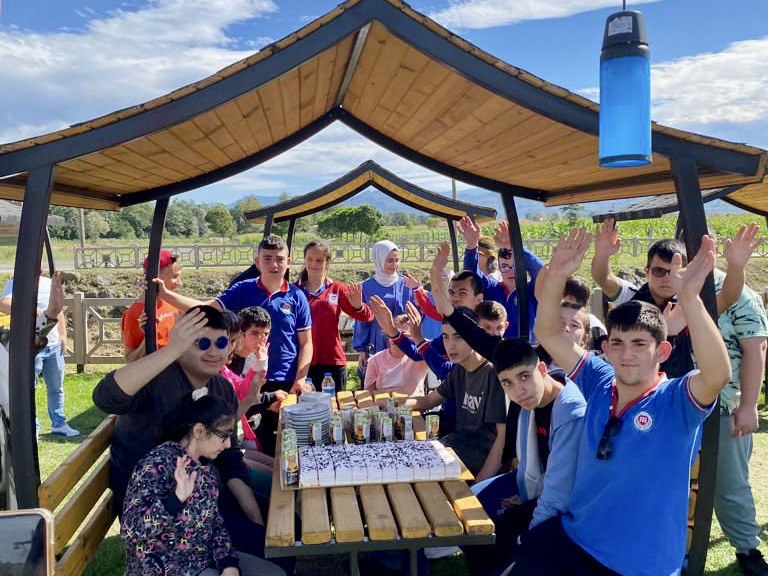 ÖZEL EĞİTİM ÖĞRENCİLERİ ÇARŞAMBA’DA BULUŞTU