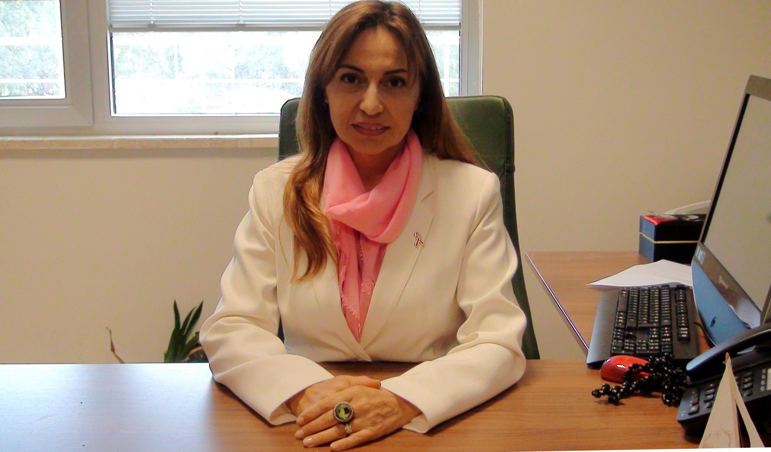 Prof. Dr. Bilge Gürsel: “Meme Kanseri Farkındalığınızda Olsun ama Hayatınızda Olmasın”