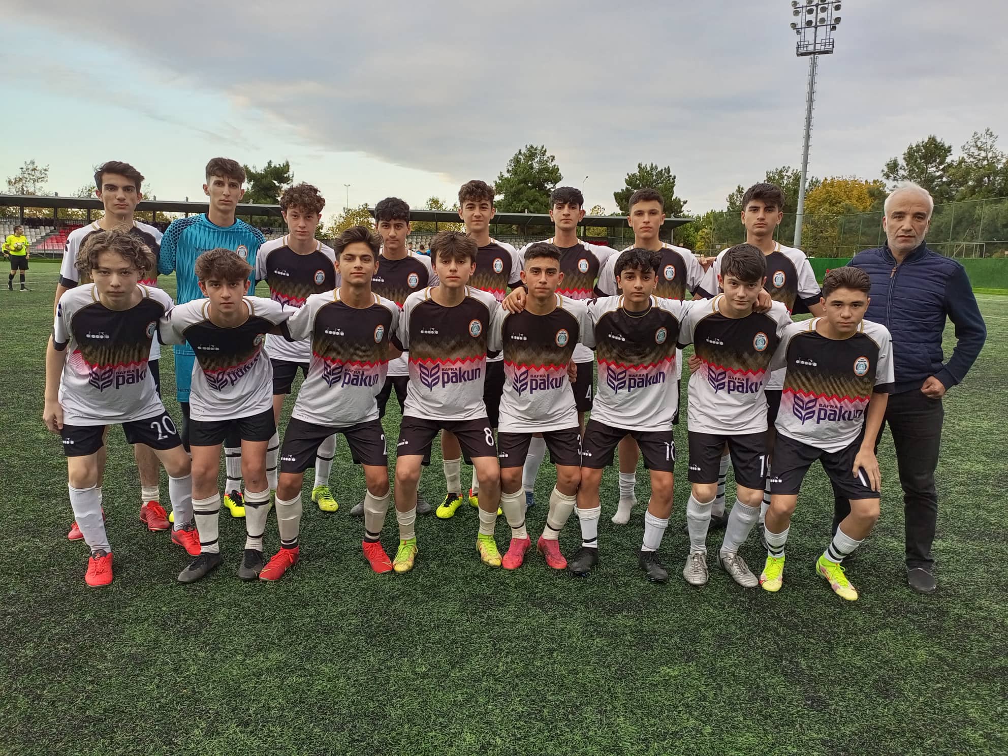 BAFRA MEVLANASPOR U 17 ŞAMPİYONU, U 15 DE LİG 2. Sİ