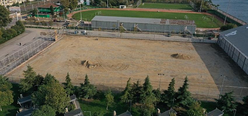 Alparslan Türkeş Spor Kompleksi’nde çalışmalar sürüyor
