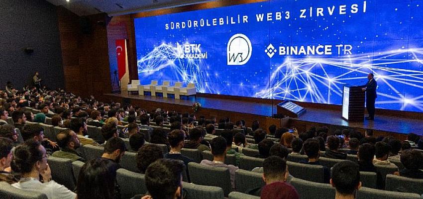 Binance Türkiye’nin sponsor olduğu Sürdürebilir Web3 Zirvesi gerçekleşti