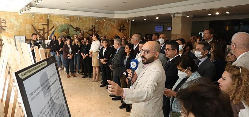 DEÜ’de Fotoğraflarla Atatürk’ün İzmir Günleri