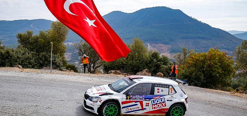 Ege’de Zafer Avcıoğlu-Korkmaz Ekibinin