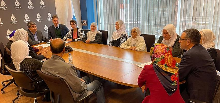 Hasta Mahpusların Aileleri Deva Partisi’ni Ziyaret Etti